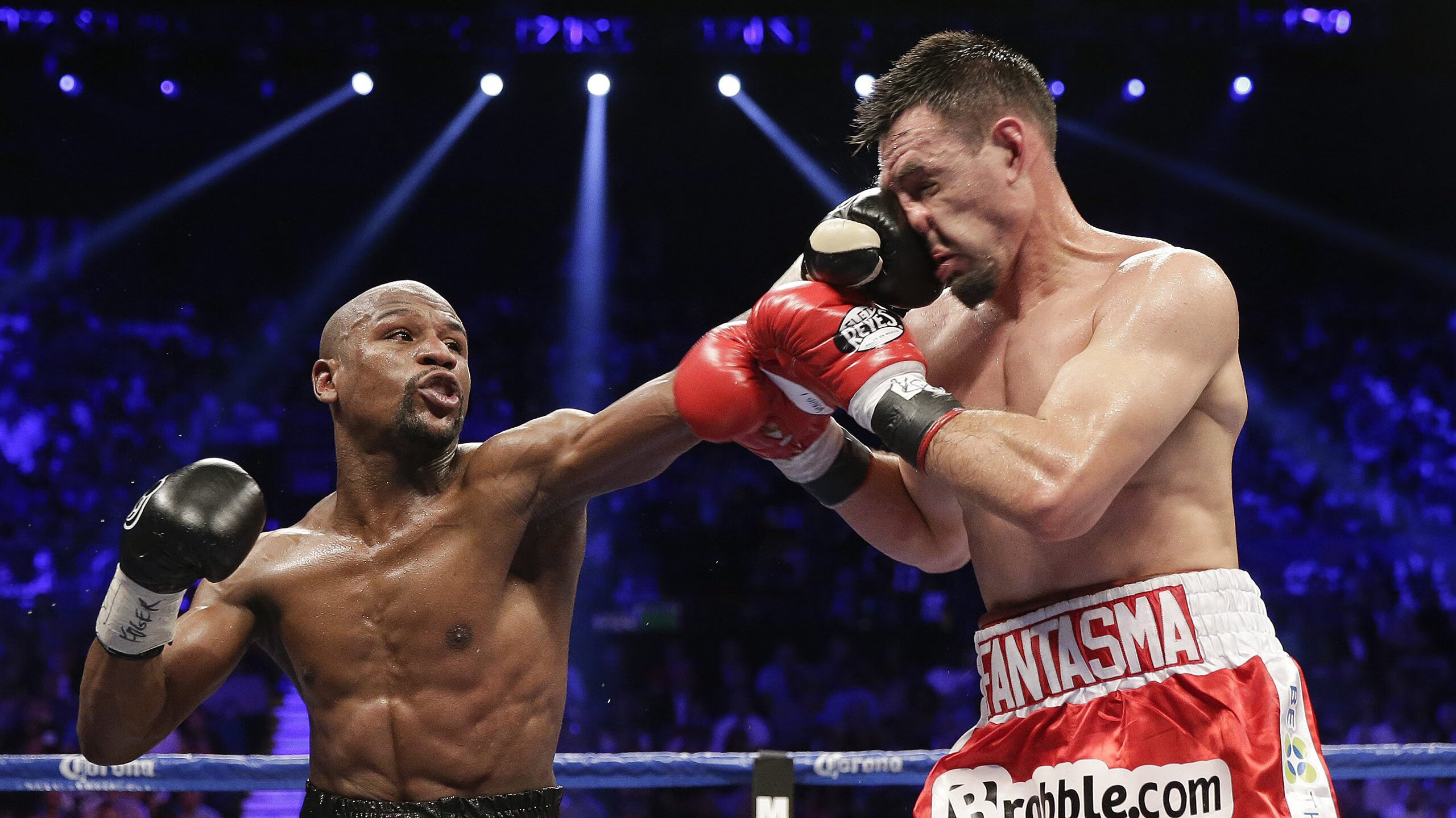 费德勒爆冷击败篮网，比分优势明显引爆全场！